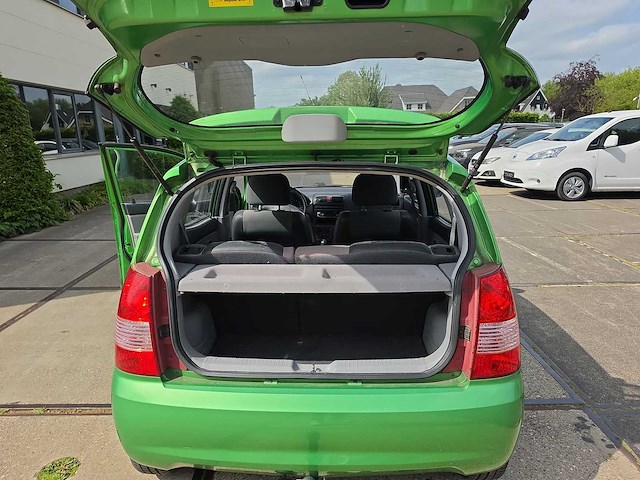 Kia picanto 1.0 d-light 2008 | 02-zd-rg - afbeelding 13 van  23