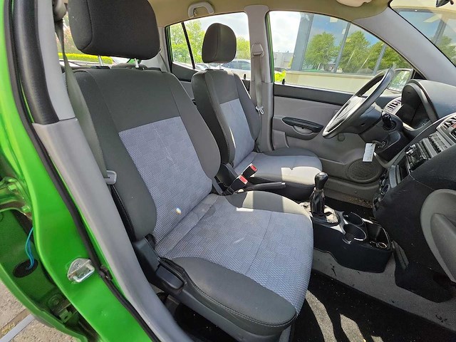 Kia picanto 1.0 d-light 2008 | 02-zd-rg - afbeelding 16 van  23