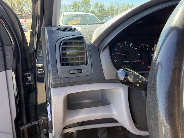 Kia picanto picanto 1.1i 12v ex 65, 2004 - afbeelding 13 van  33