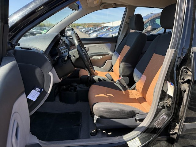 Kia picanto picanto 1.1i 12v ex 65, 2004 - afbeelding 32 van  33