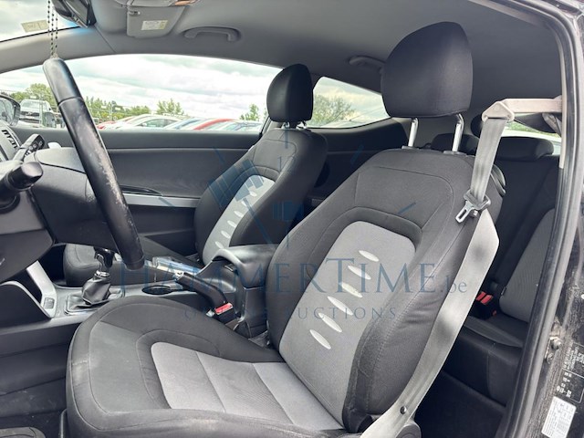 Kia pro cee d mind crdi,2014 - afbeelding 2 van  31