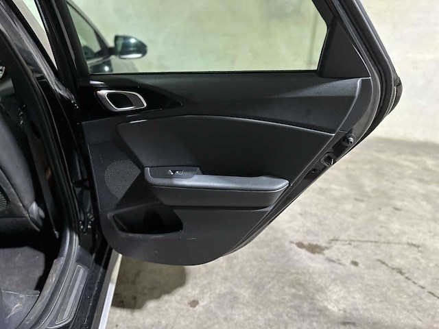 Kia proceed 1.0 t-gdi gt-line 120pk 2022 (origineel-nl), p-934-hg - afbeelding 24 van  33