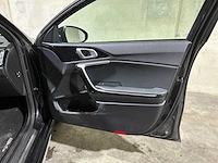 Kia proceed 1.0 t-gdi gt-line 120pk 2022 (origineel-nl), p-934-hg - afbeelding 33 van  42