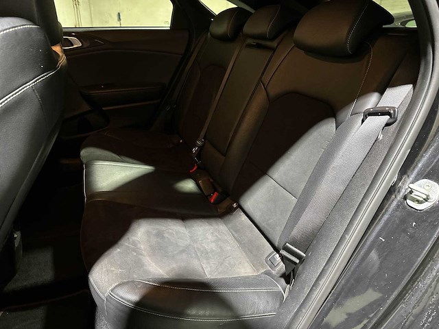 Kia proceed 1.0 t-gdi gt-line 120pk 2022 (origineel-nl), p-934-hg - afbeelding 23 van  34