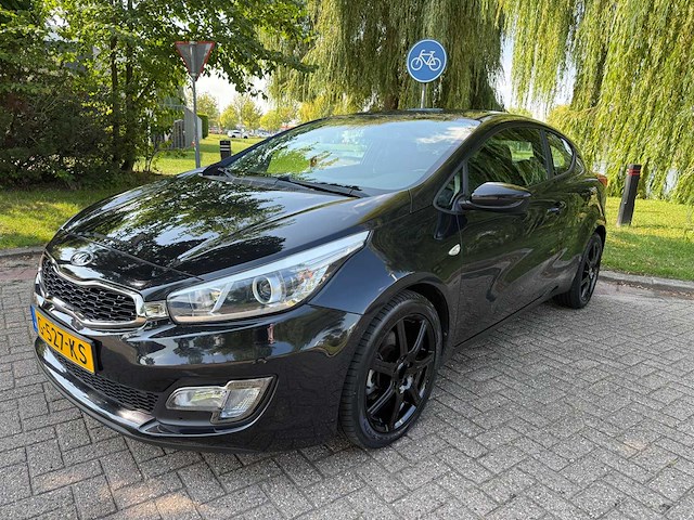 Kia pro_cee'd 1.4 cvvt nav.pl.pack 8 * g-527-ks - afbeelding 1 van  19