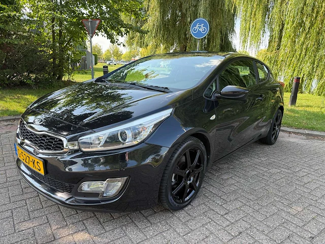 Kia pro_cee'd 1.4 cvvt nav.pl.pack 8 *, g-527-ks - afbeelding 1 van  19