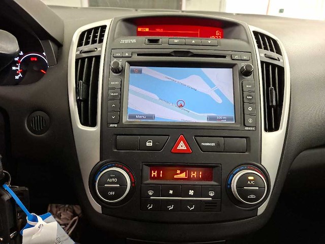 Kia pro_cee'd 1.4 cvvt x-ecutive; 43-njz-8 - afbeelding 2 van  13