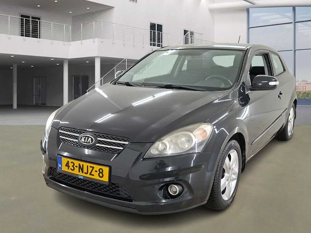 Kia pro_cee'd 1.4 cvvt x-ecutive; 43-njz-8 - afbeelding 1 van  13