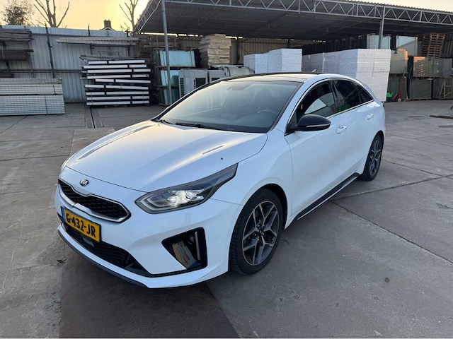 Kia proceed personenauto - afbeelding 8 van  12