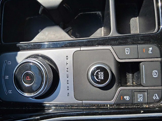 Kia sorento 1.6 t-gdi hybrid 2wd dynamic plus line | 7-persoons | 2022 | p-268-kz - afbeelding 15 van  43