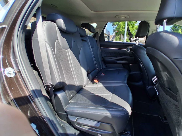 Kia sorento 1.6 t-gdi hybrid 2wd dynamic plus line | 7-persoons | 2022 | p-268-kz - afbeelding 11 van  43