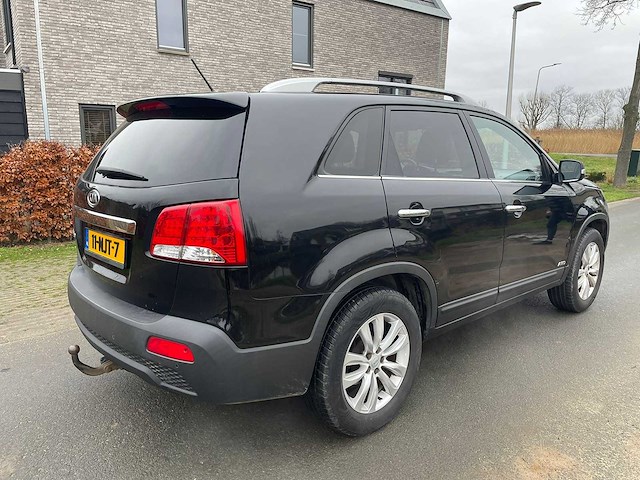 Kia sorento 2.4 x-clusive 4wd 7persoons 2010 | 11-njt-7 - afbeelding 2 van  20
