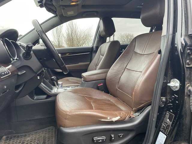 Kia sorento 2.4 x-clusive 4wd 7persoons 2010 | 11-njt-7 - afbeelding 5 van  17