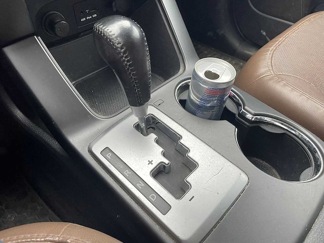 Kia sorento 2.4 x-clusive 4wd 7persoons 2010 | 11-njt-7 - afbeelding 9 van  17