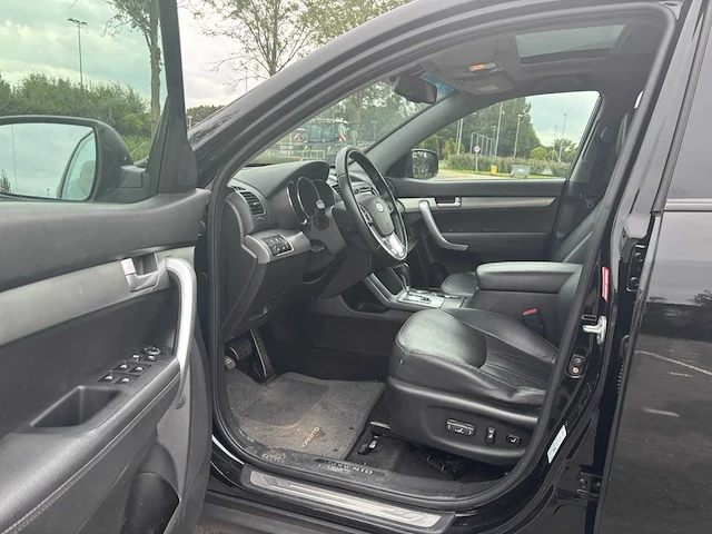 Kia sorento 2.4 x-ecutive 4wd | r-097-kn i - afbeelding 11 van  17