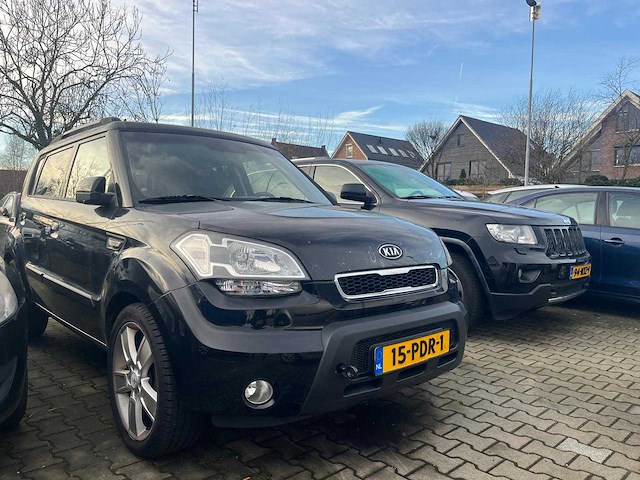 Kia soul 1.6 x-ecutive 2011 | 15-pdr-1 - afbeelding 3 van  3