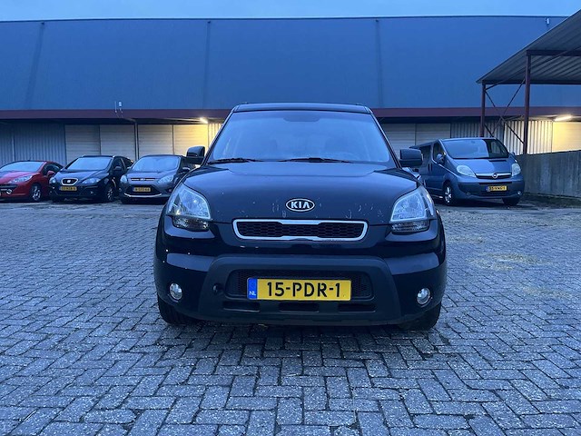 Kia soul 1.6 x-ecutive 2011 | 15-pdr-1 - afbeelding 6 van  8