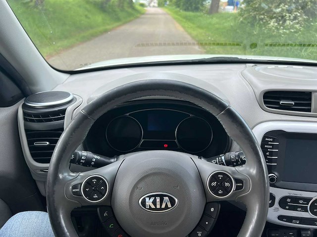 Kia soul ev exec.line 27 kwh automaat, hp-845-h - afbeelding 2 van  25