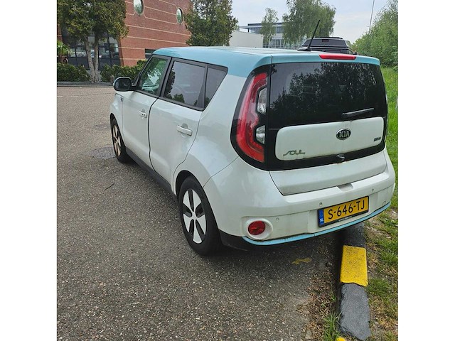 Kia soul ev executiveline 27 kwh automaat, s-646-tj fotos - afbeelding 4 van  9