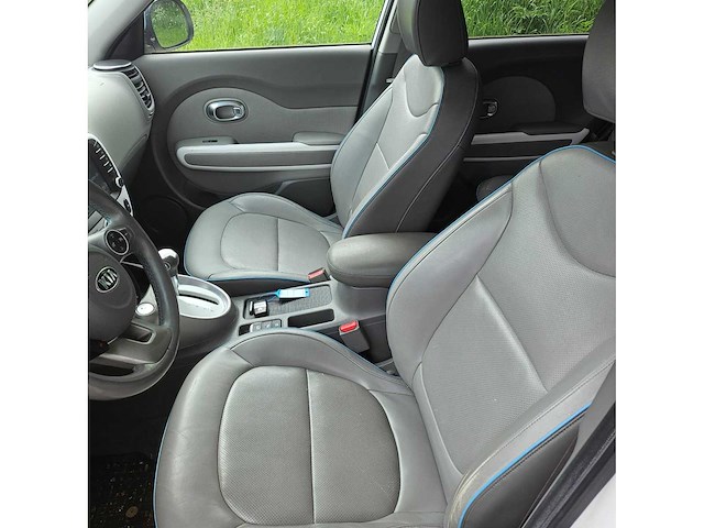 Kia soul ev executiveline 27 kwh automaat, s-646-tj fotos - afbeelding 6 van  9