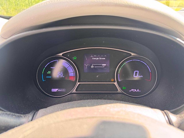 Kia soul ev executiveline 27 kwh automaat, s-646-tj - afbeelding 10 van  18