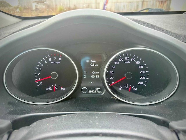 Kia sportage 1.6 gdi comfortline; gh-275-k - afbeelding 9 van  17