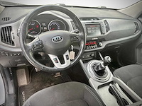 Kia sportage 1.6 gdi comfortline; gh-275-k - afbeelding 13 van  17