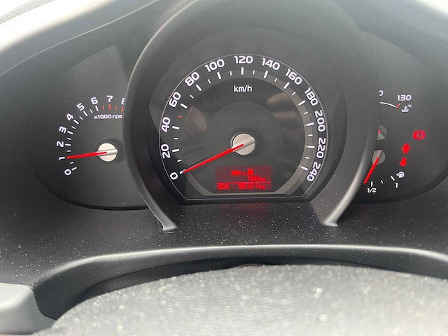 Kia sportage 1.6 gdi; s-509-tx - afbeelding 7 van  19