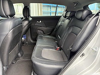 Kia sportage 1.6 gdi x-ecutive | 88-rkg-3 i - afbeelding 17 van  28