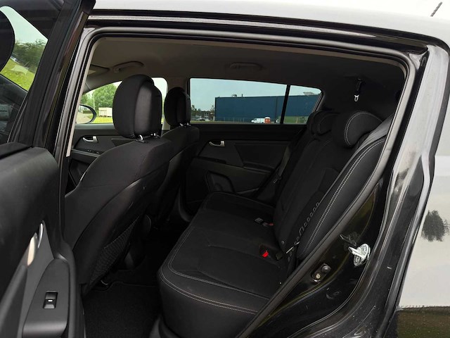 Kia sportage 1.6 gdi xecutive, 47-rrr-2 - afbeelding 13 van  15