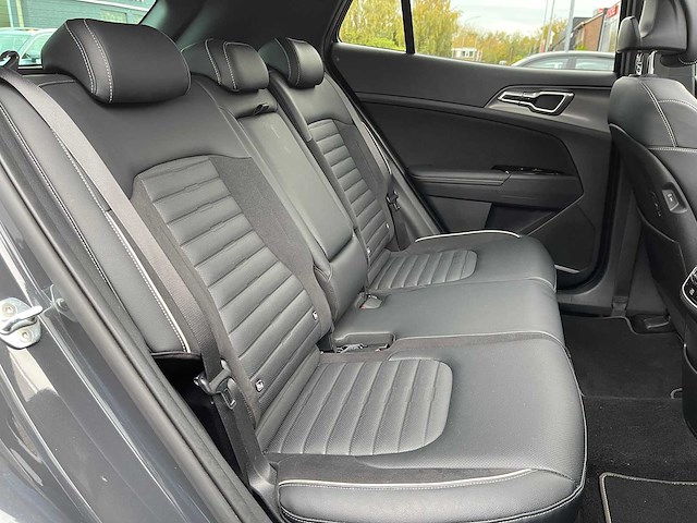 Kia sportage 1.6 plug-in hybrid gt-line premium 4wd 2022 - afbeelding 17 van  31