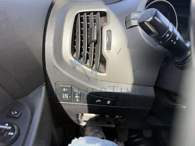 Kia sportage 1.7 crdi 2wd uptown, 2014 - afbeelding 9 van  26