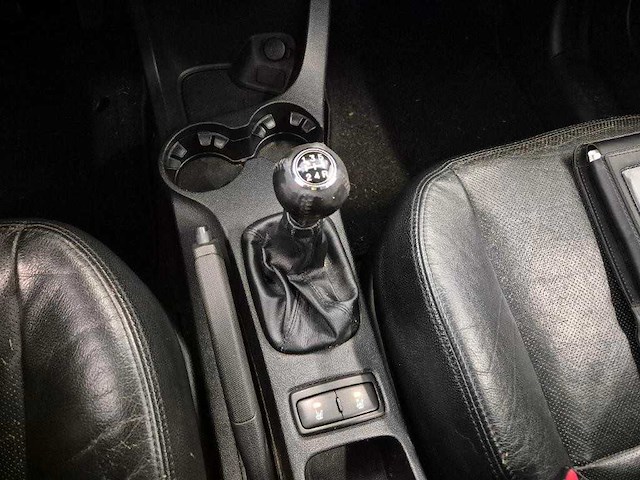 Kia sportage 2.0 cvvt comfort | 33-xt-zv - afbeelding 4 van  4