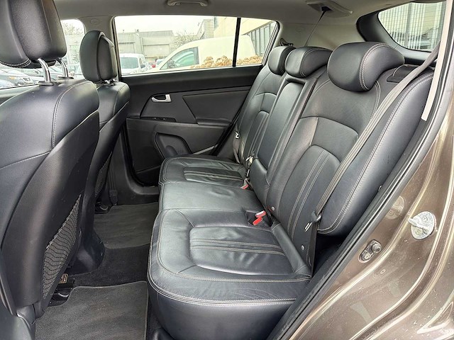 Kia sportage 2.0 x-clusive automaat | 57-ppp-6 - afbeelding 17 van  26