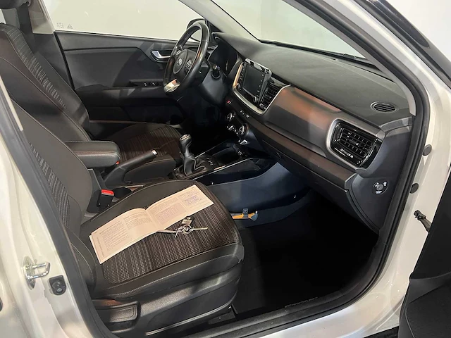 Kia stonic 1.0 t-gdi dyn.line, rl-257-k - afbeelding 14 van  19