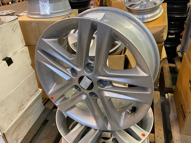 Kia velg (4x) - afbeelding 1 van  4