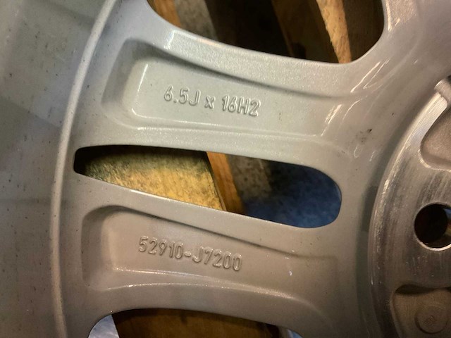Kia velg (4x) - afbeelding 3 van  4