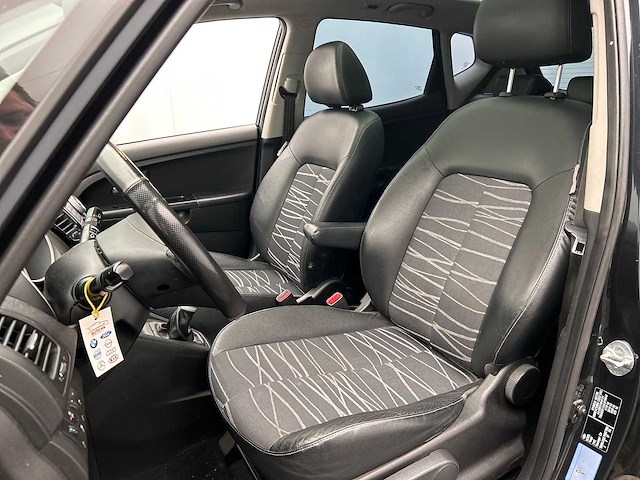 Kia venga 1.4 cvvt x-ecutive 2010 | 49-lhb-8 - afbeelding 22 van  40