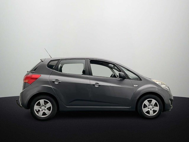 Kia venga 1.4 cvvt x-tra 2010 | 28-lbj-3 - afbeelding 2 van  45