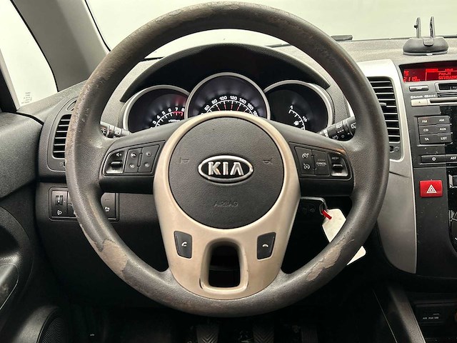 Kia venga 1.4 cvvt x-tra 2010 | 28-lbj-3 - afbeelding 26 van  45
