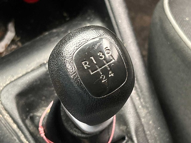 Kia venga 1.4 cvvt x-tra 2010 | 28-lbj-3 - afbeelding 39 van  45