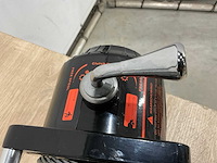 Kibani - 12v 5897 kg - lier - afbeelding 5 van  5
