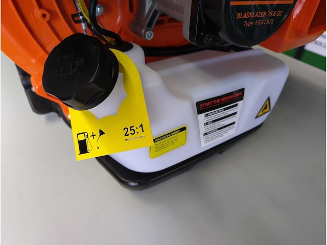 Kibani - 2025 - bladblazer 76cc - afbeelding 11 van  14