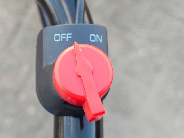 Kibani - grondfrees 46cm benzine - afbeelding 22 van  25