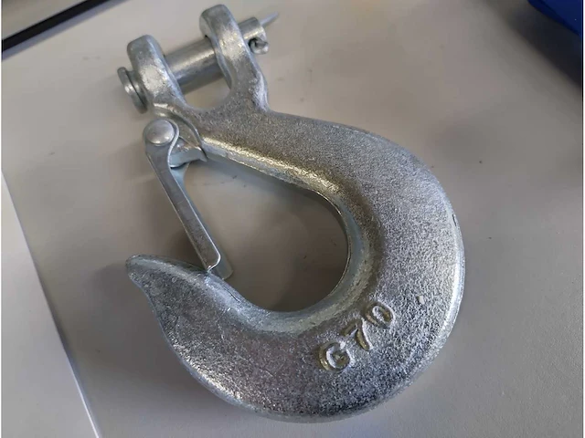 Kibani - lier 5800kg - afbeelding 13 van  15