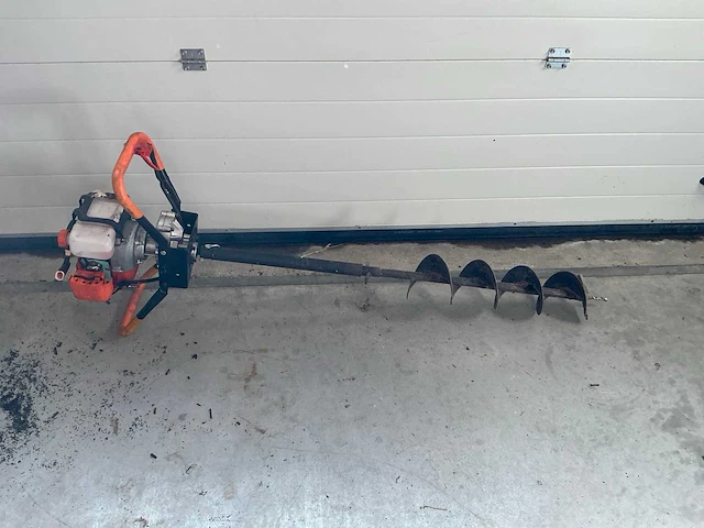 Kibani 52cc grondboor - afbeelding 2 van  3