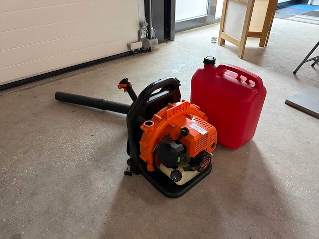 Kibani benzine bladblazer (inc. 20l benzine) - afbeelding 1 van  5