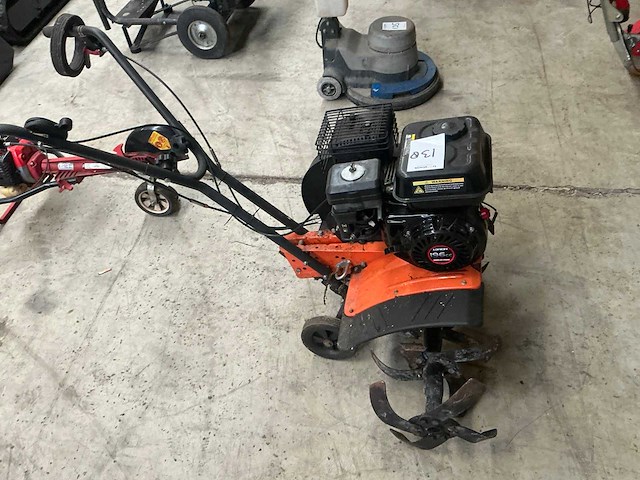 Kibani grondfrees - afbeelding 4 van  8