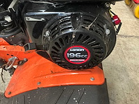 Kibani grondfrees - afbeelding 7 van  8