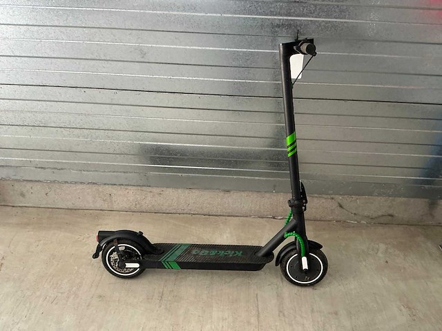Kick&go bombru elektrische step - afbeelding 7 van  9